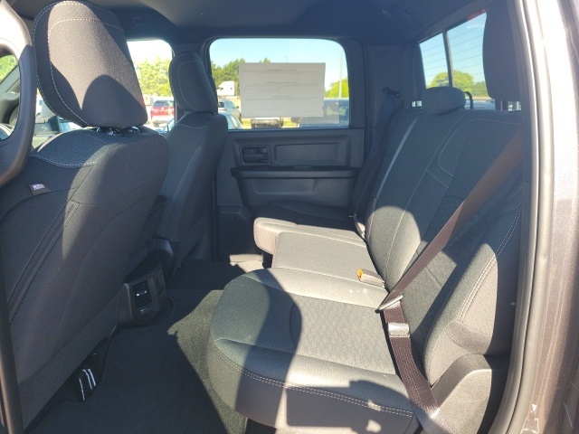 2025 Ram 2500 Tradesman photo 16