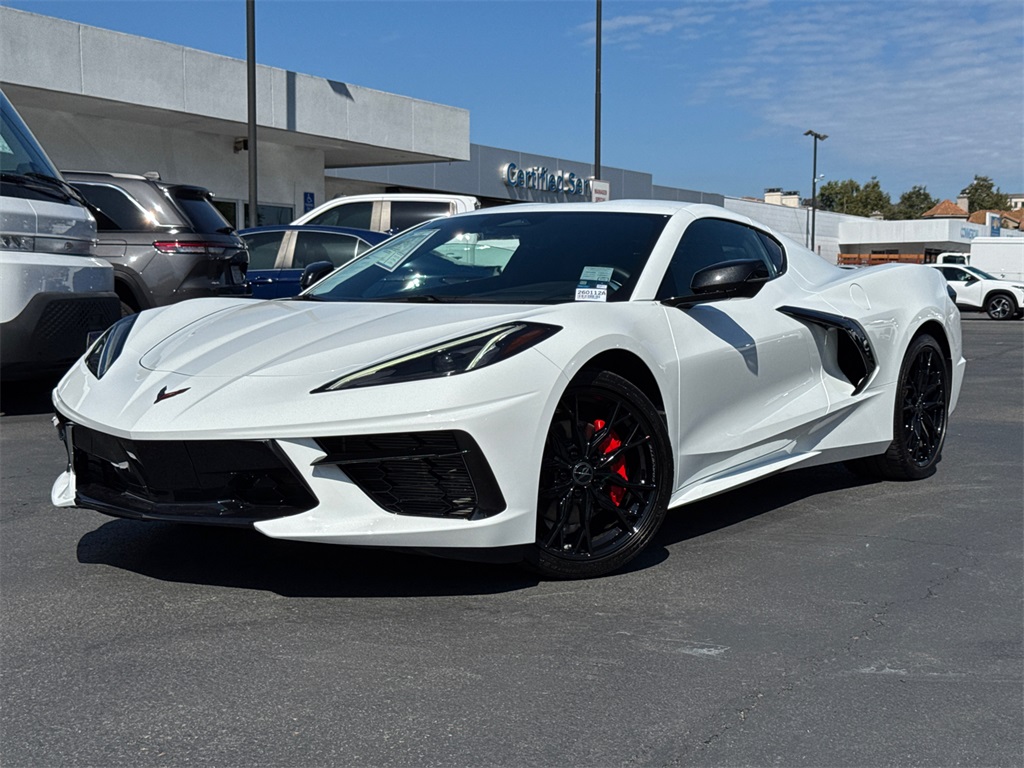 2024 Chevrolet Corvette Stingray photo 2