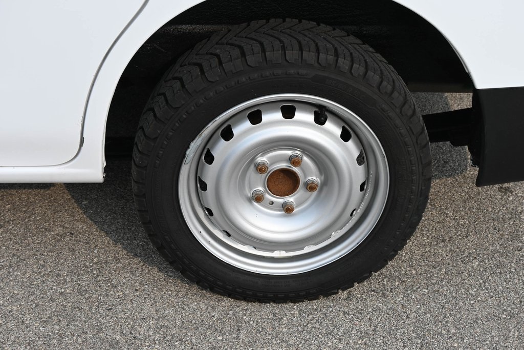 2021 Nissan NV200 S photo 13