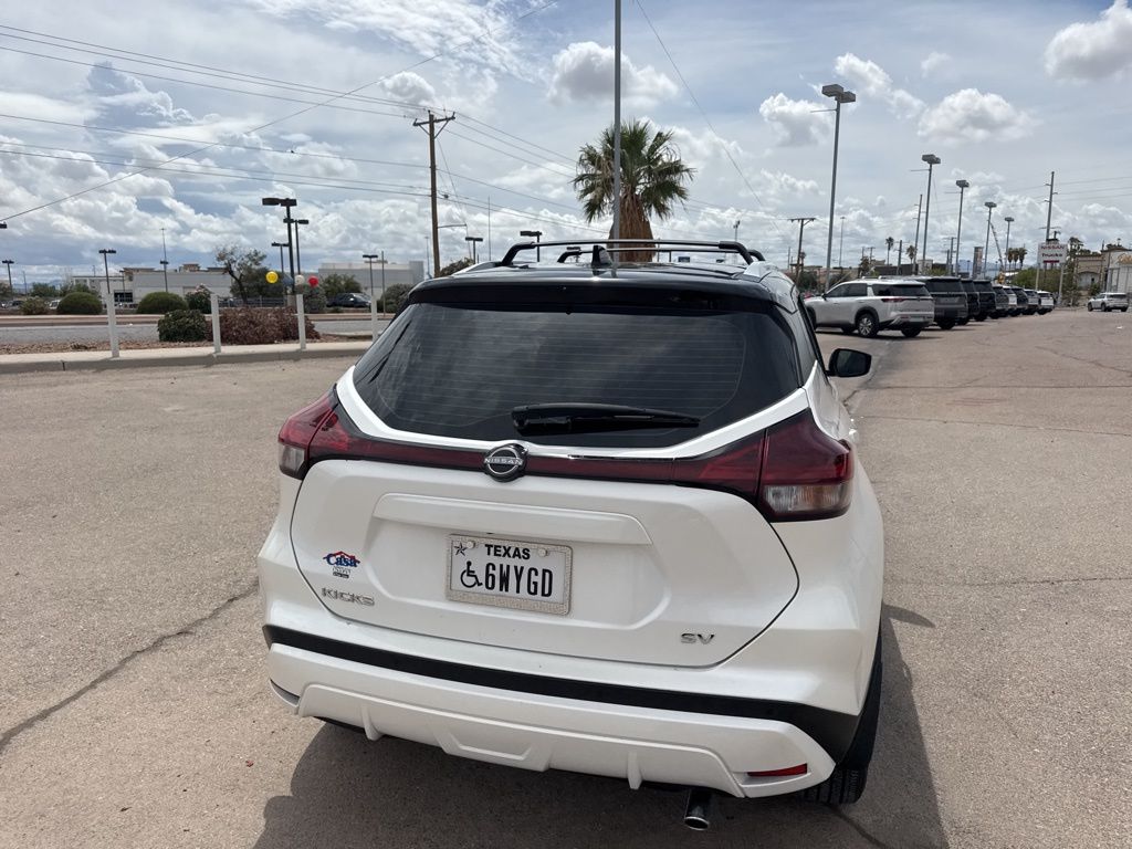 2024 Nissan Kicks SV photo 10