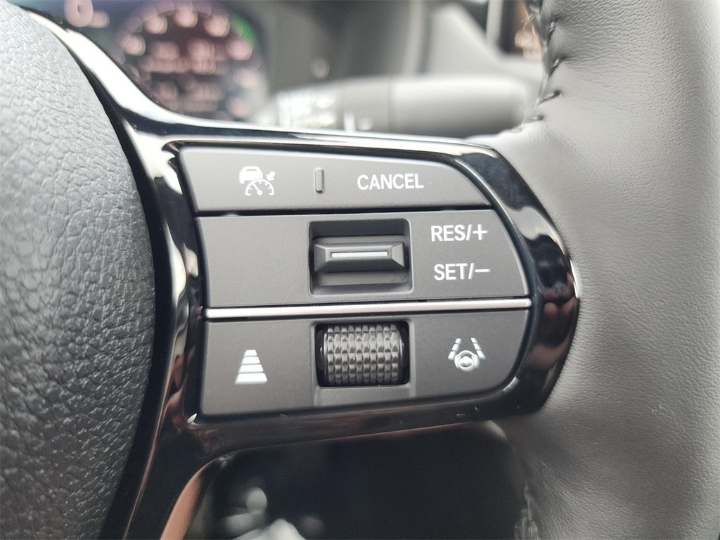 2025 Honda Accord Touring photo 30