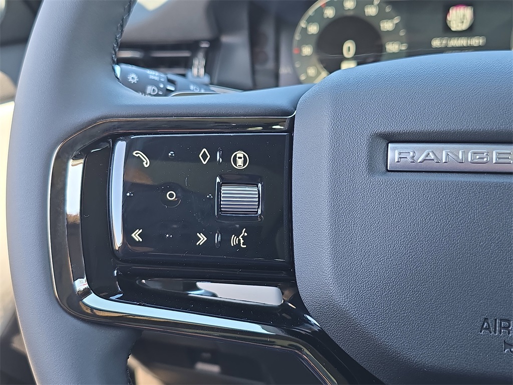 2026 Land Rover Range Rover Evoque S photo 17