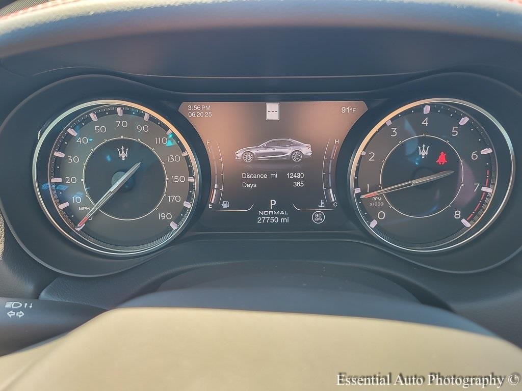 2022 Maserati Ghibli Modena Q4 photo 13