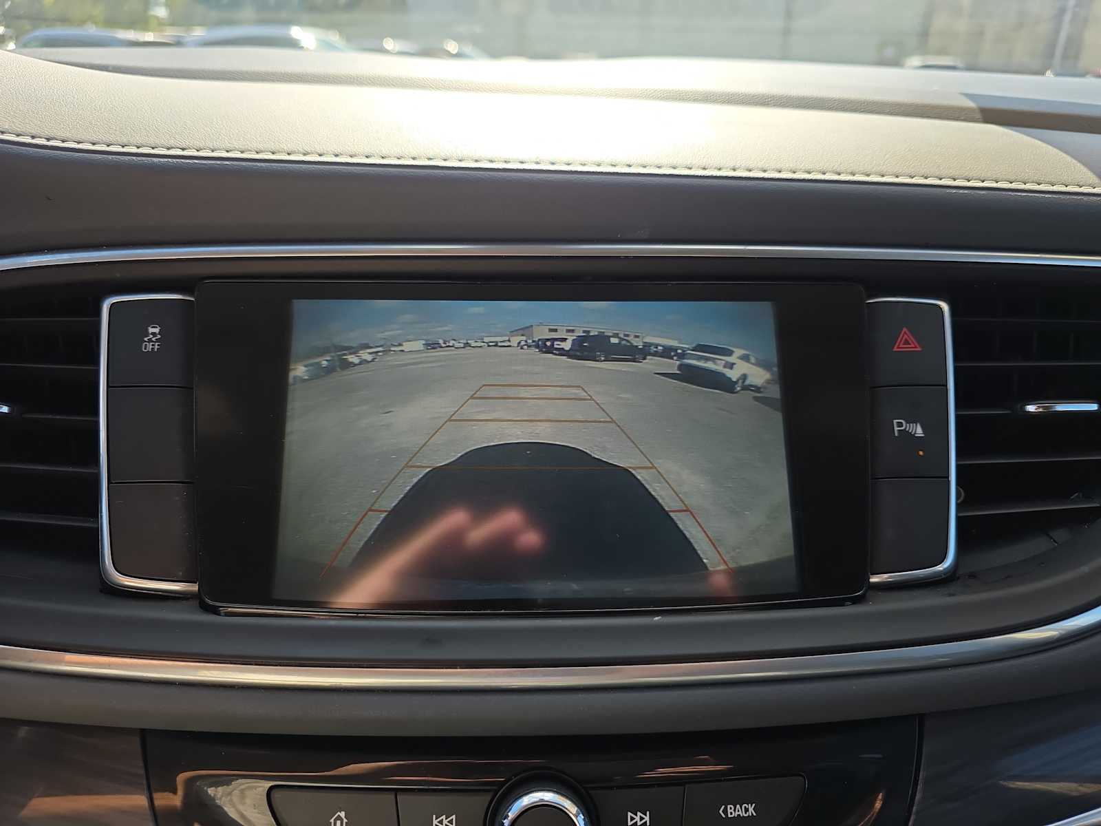 2019 Buick Enclave Essence photo 9