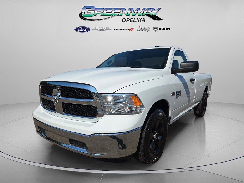 2022 Ram 1500 Classic Tradesman photo 3