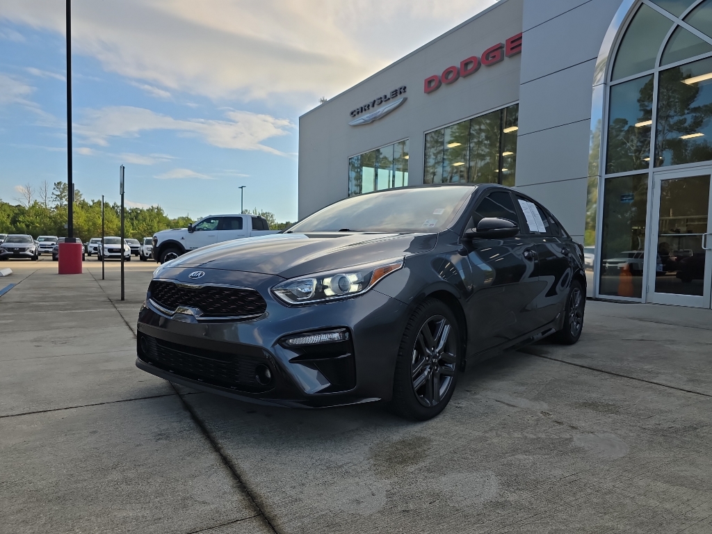 2021 Kia Forte GT-Line photo 3