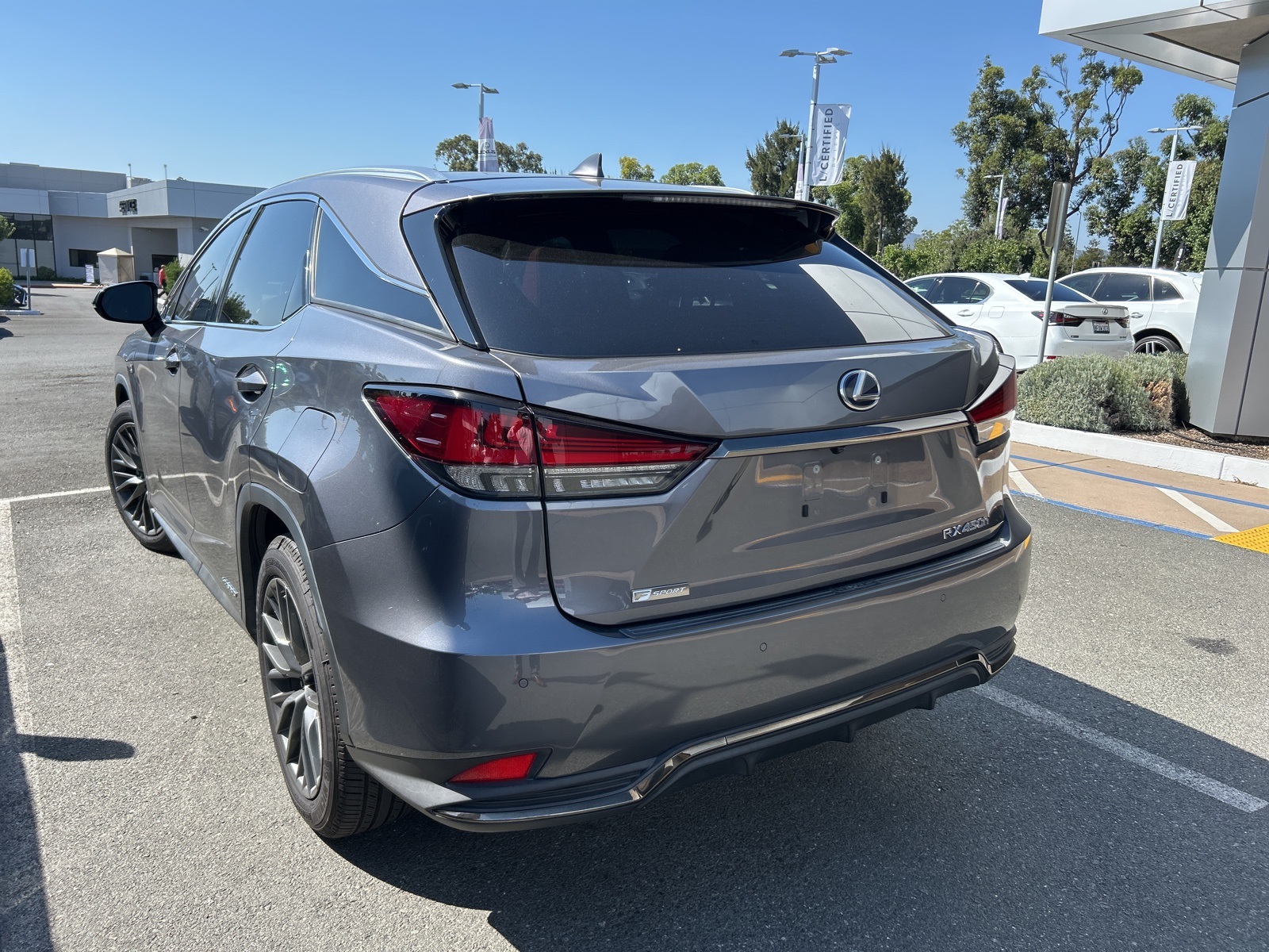 2022 Lexus RX 450h F SPORT photo 4