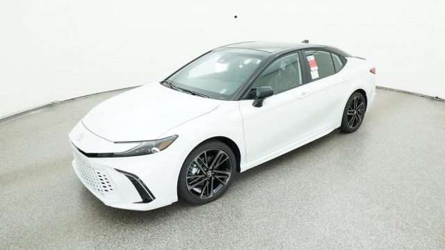 New 2025 Toyota Camry XSE in Miami @ West Kendall Toyota 4T1DAACK0SU015476