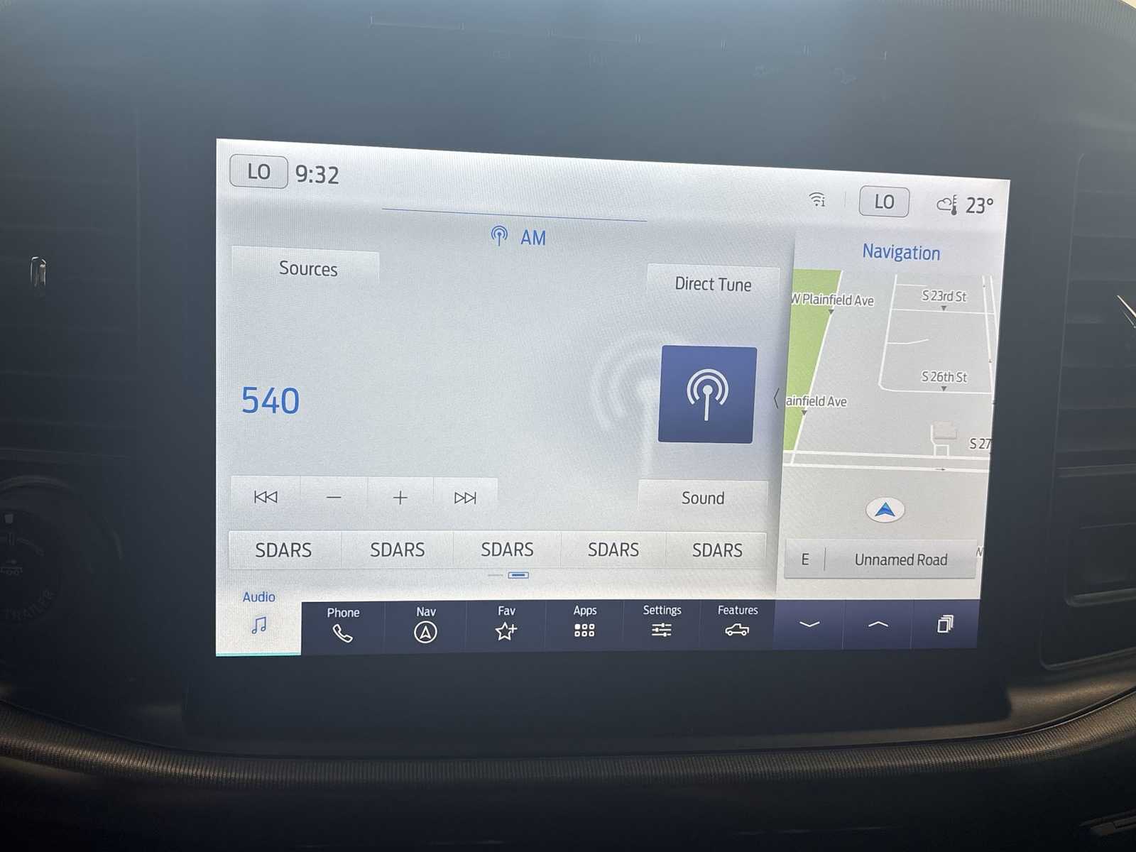 2022 Ford F-150 Platinum photo 12