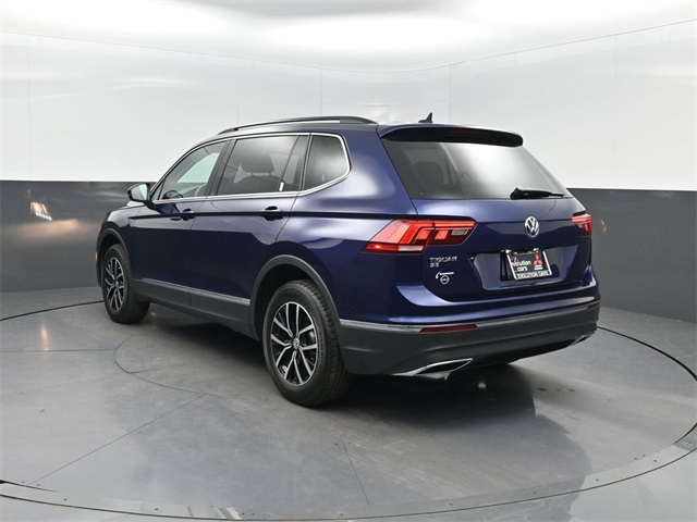 2021 Volkswagen Tiguan SE photo 3