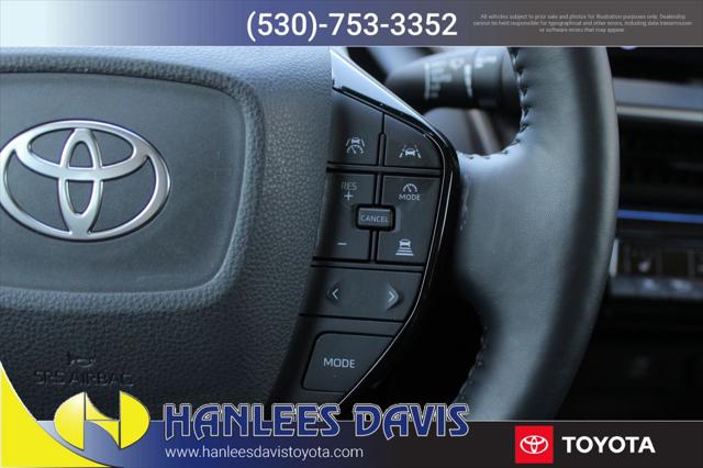 2023 Toyota Prius XLE photo 24