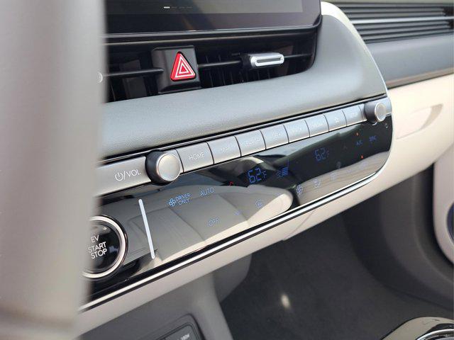 2025 Hyundai Ioniq 5 Limited photo 18