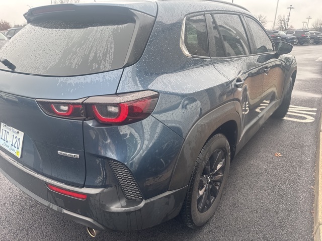 2023 Mazda CX-50 2.5 Preferred Plus photo 3