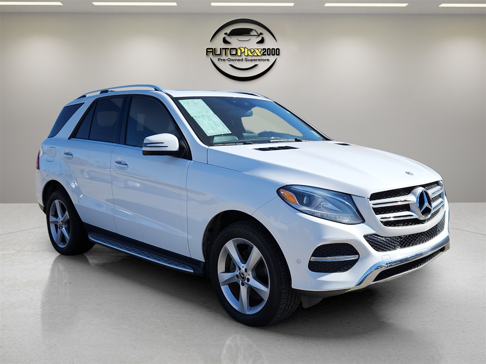 2017 Mercedes Benz GLE 350 photo 2