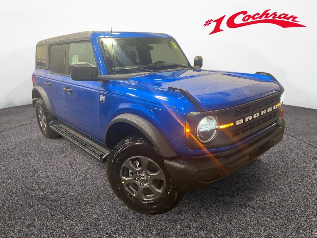 2025 Ford Bronco 4-Door Big Bend's photo