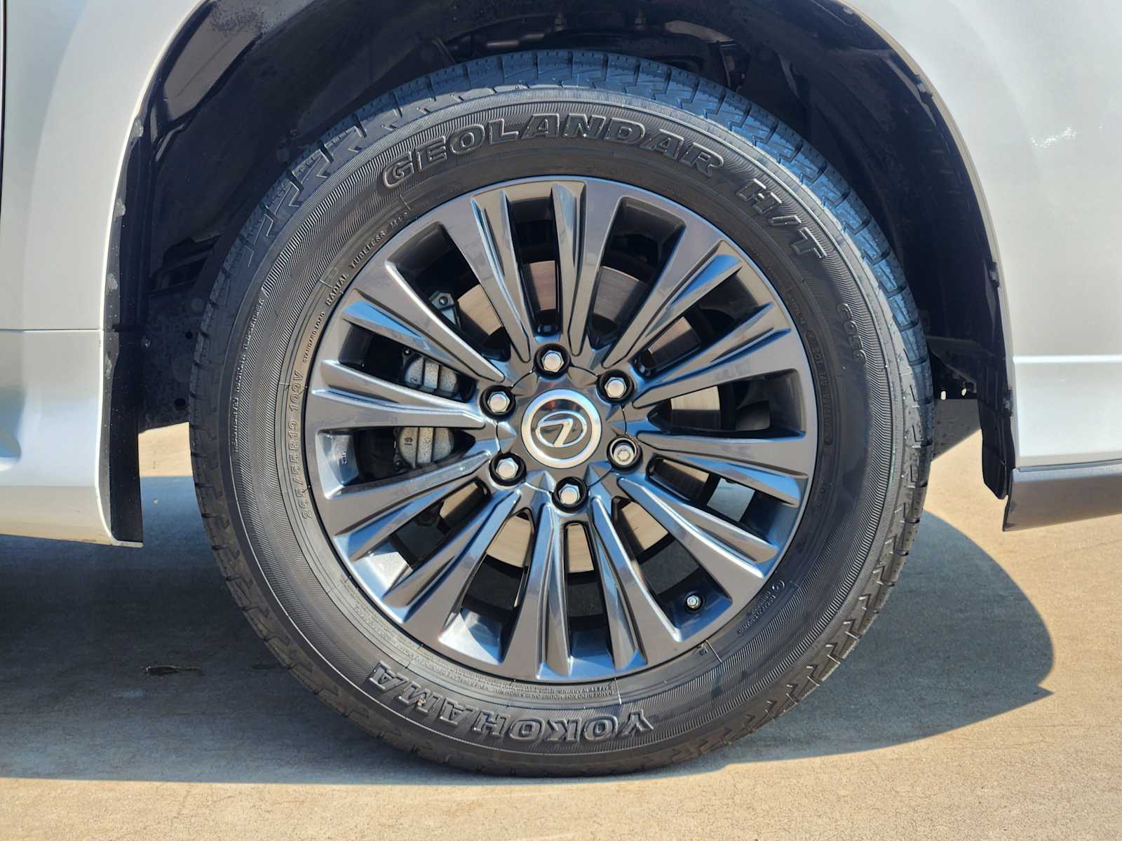 2023 Lexus GX 460 Premium photo 6
