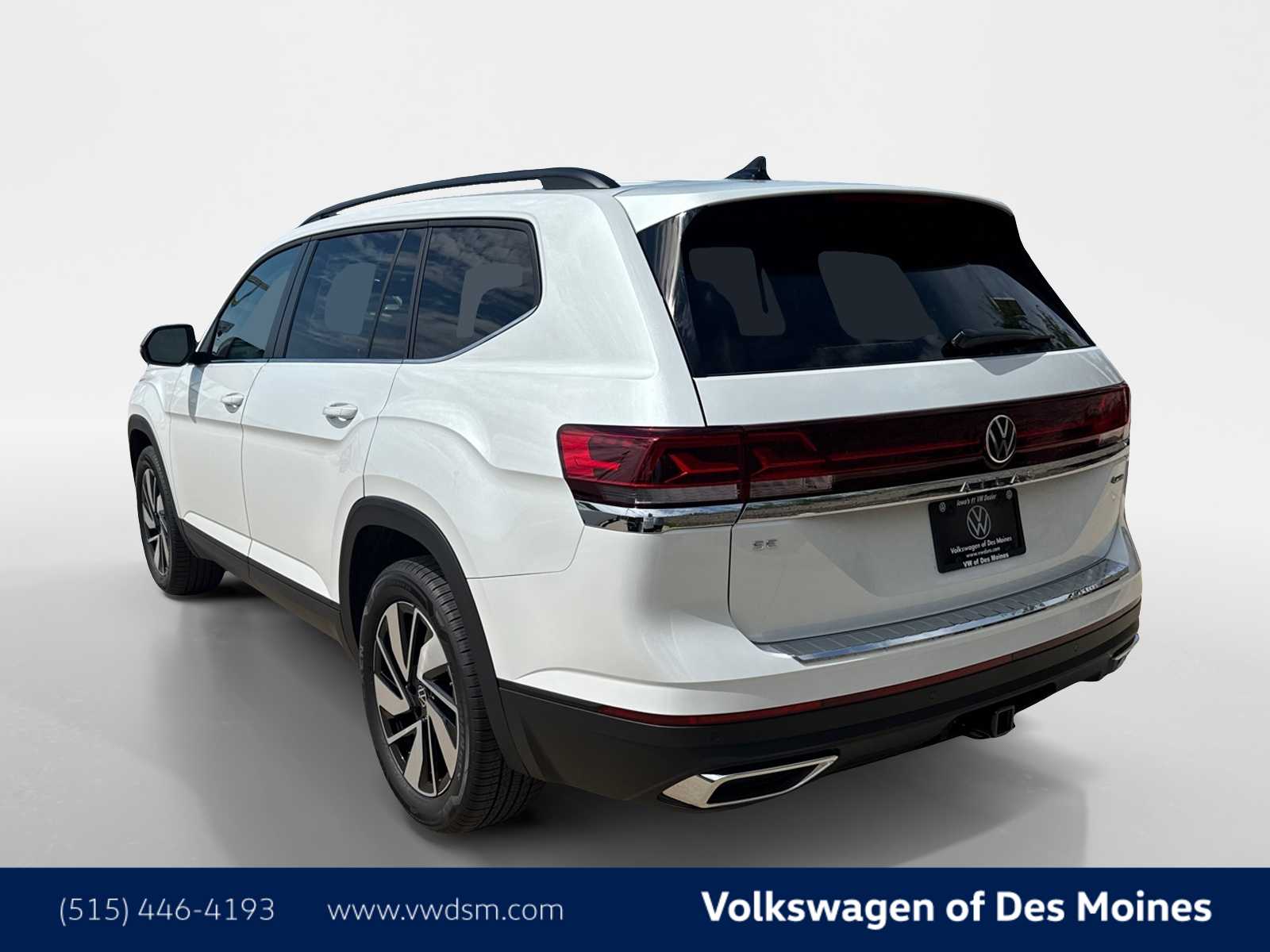 2026 Volkswagen Atlas SE Technology photo 2