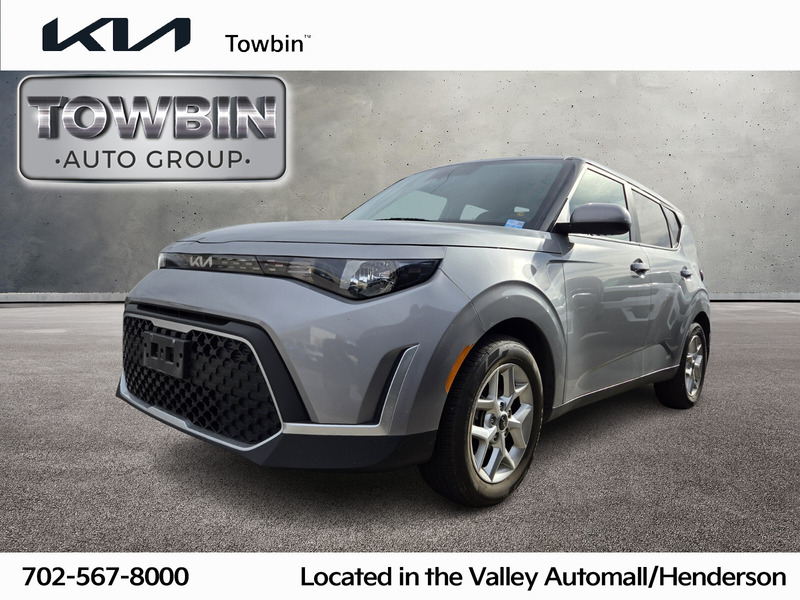 2024 Kia Soul LX's photo