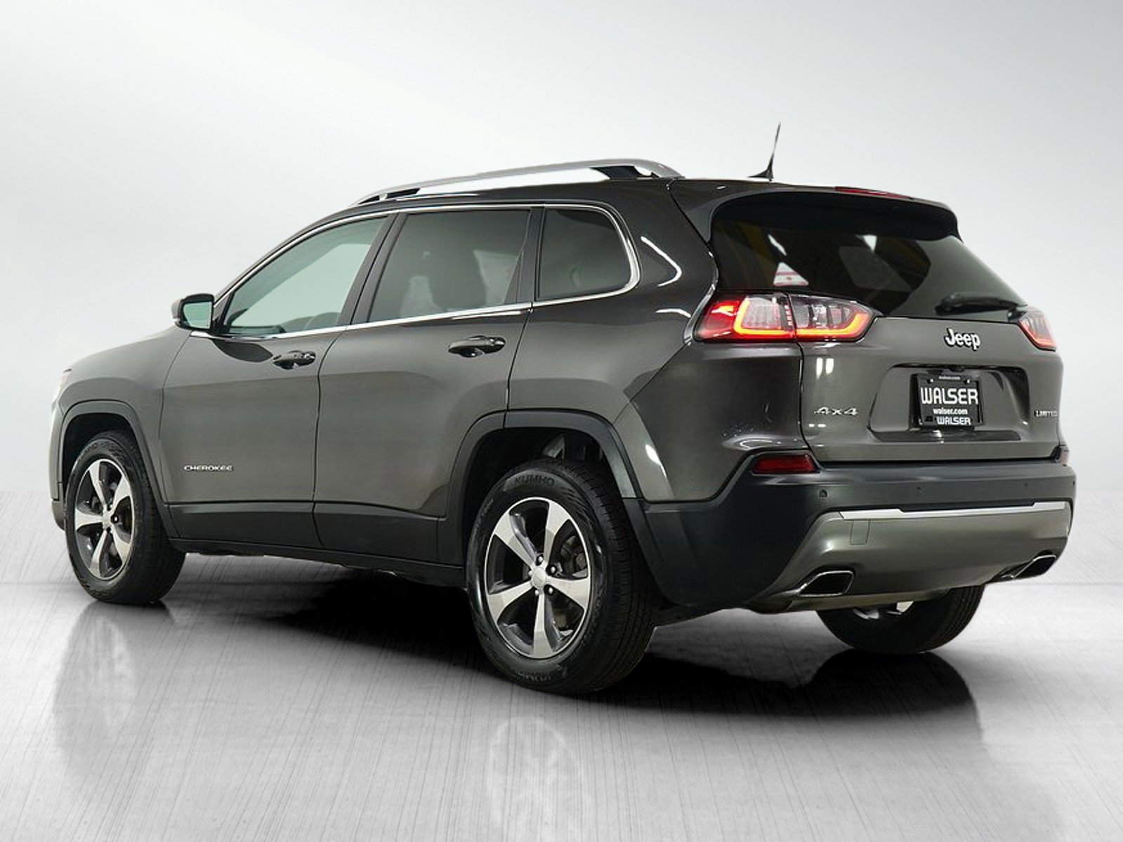 2019 Jeep Cherokee Limited photo 3