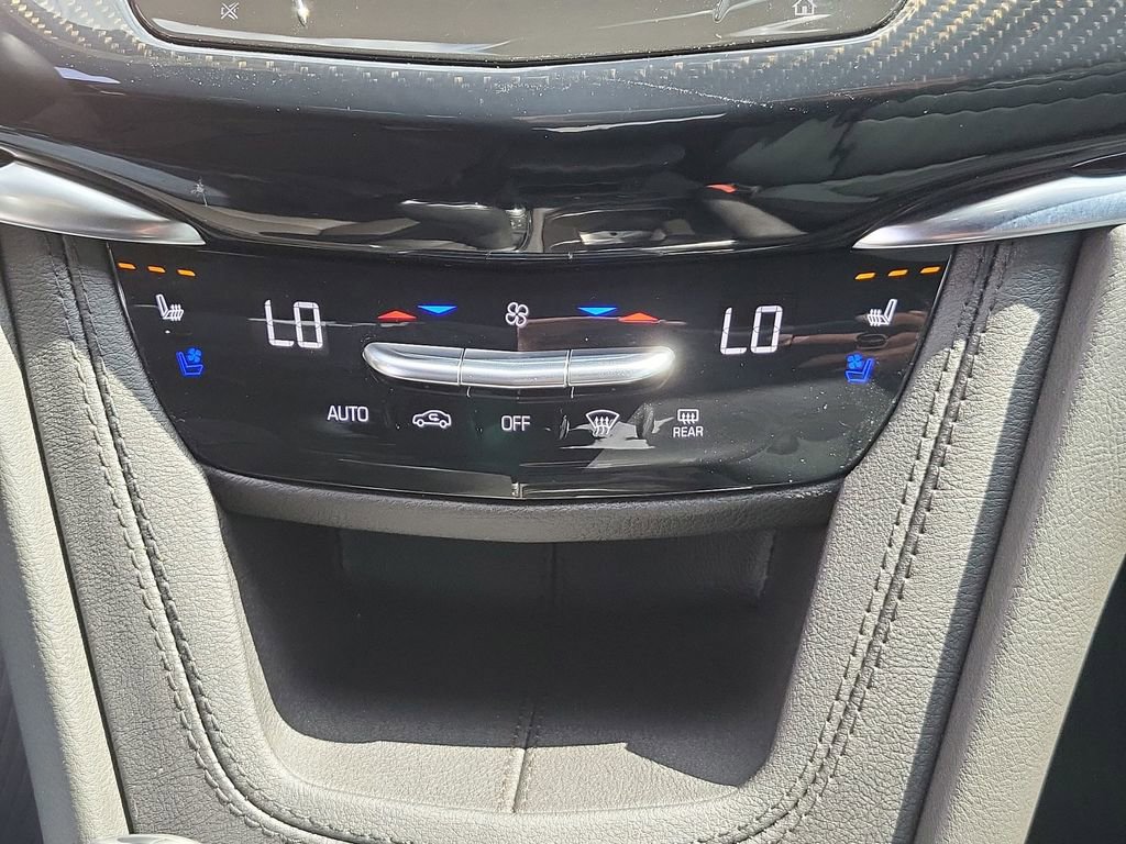 2024 Cadillac XT6 Sport photo 33