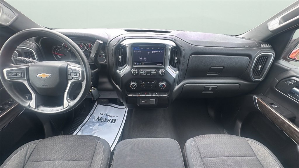 2020 Chevrolet Silverado 1500 LT photo 13
