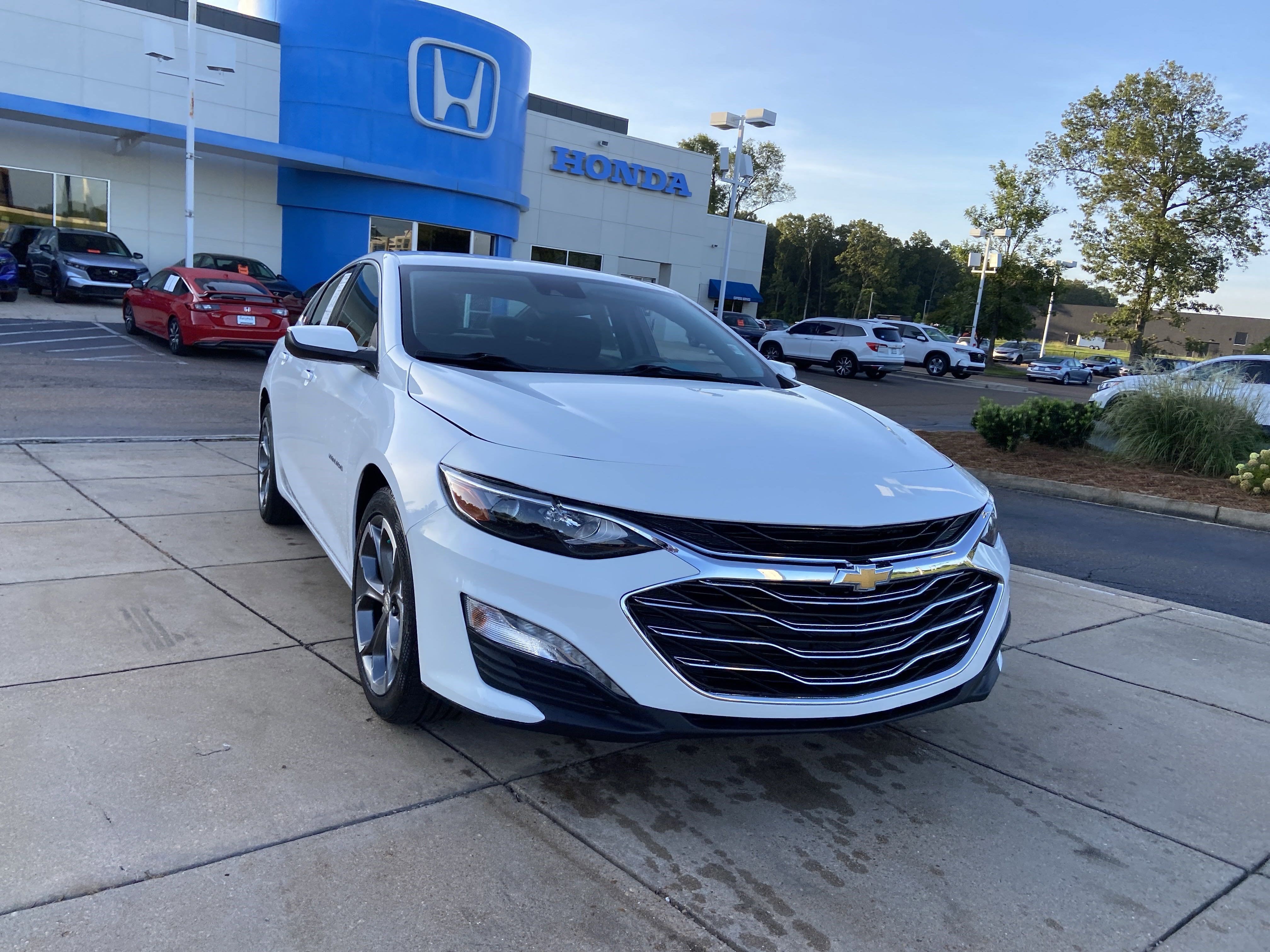 Used 2024 Chevrolet Malibu 1LT with VIN 1G1ZD5ST8RF126836 for sale in Ridgeland, MS