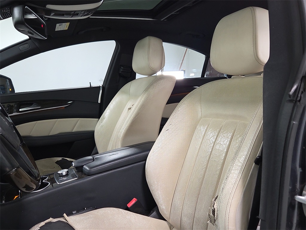 2012 Mercedes Benz CLS 550 photo 12