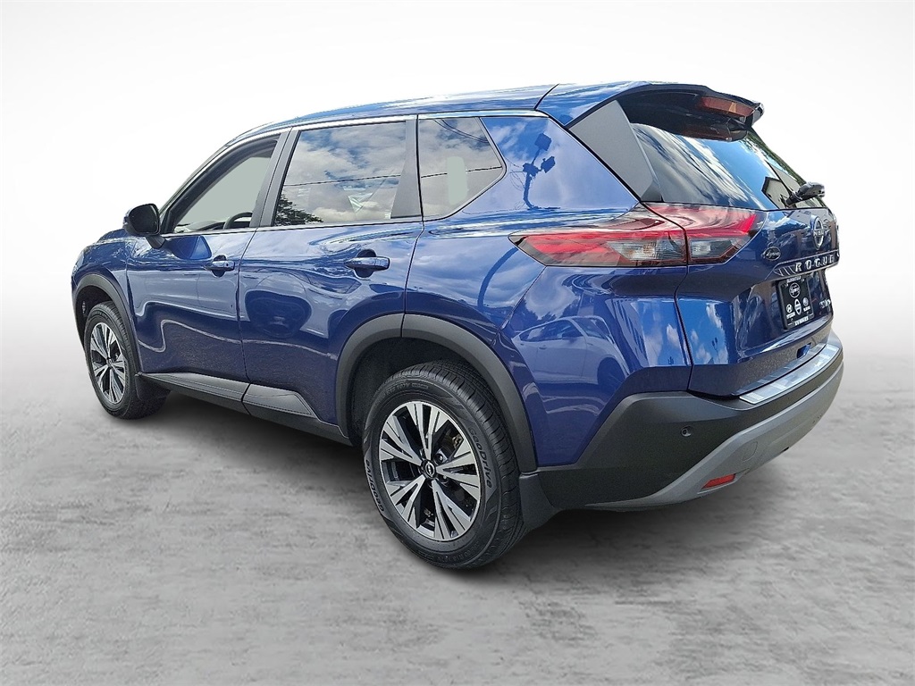 2023 Nissan Rogue SV photo 7