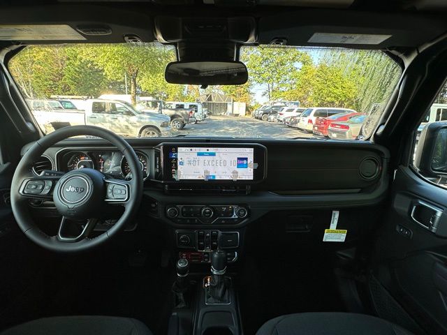 2025 Jeep Wrangler Rubicon photo 26