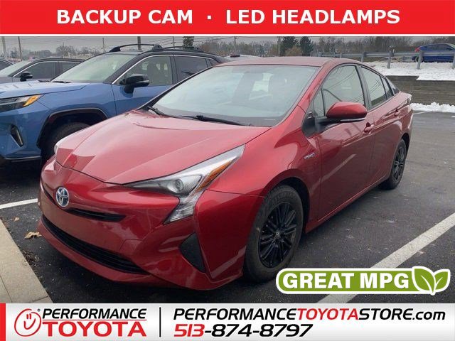 2016 Toyota Prius Two's photo