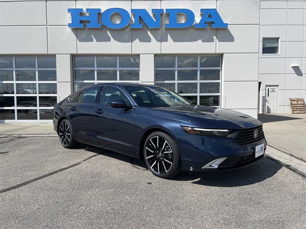 2025 Honda Accord Hybrid Touring's photo