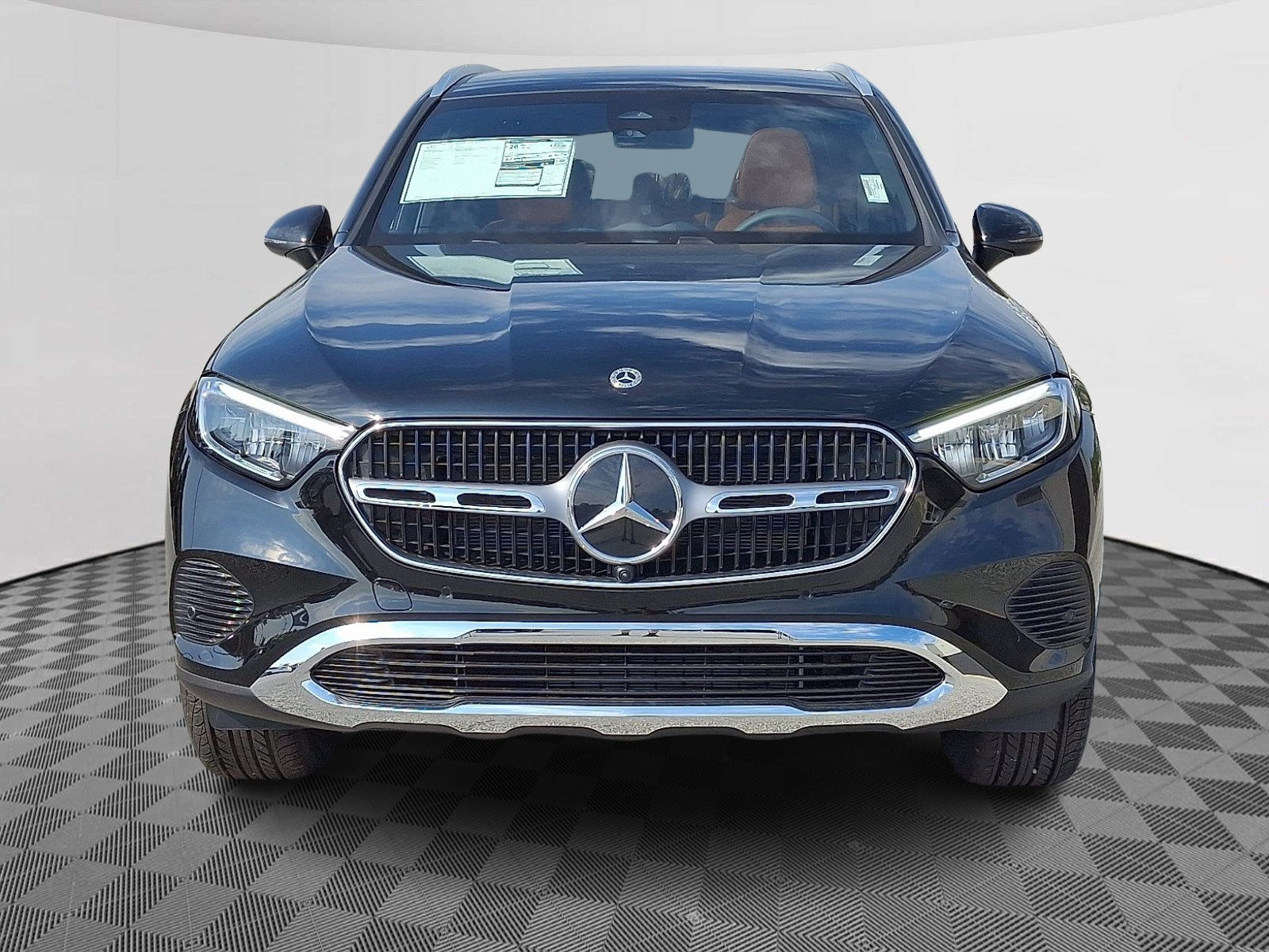 2026 Mercedes Benz GLC 300 4MATIC photo 2