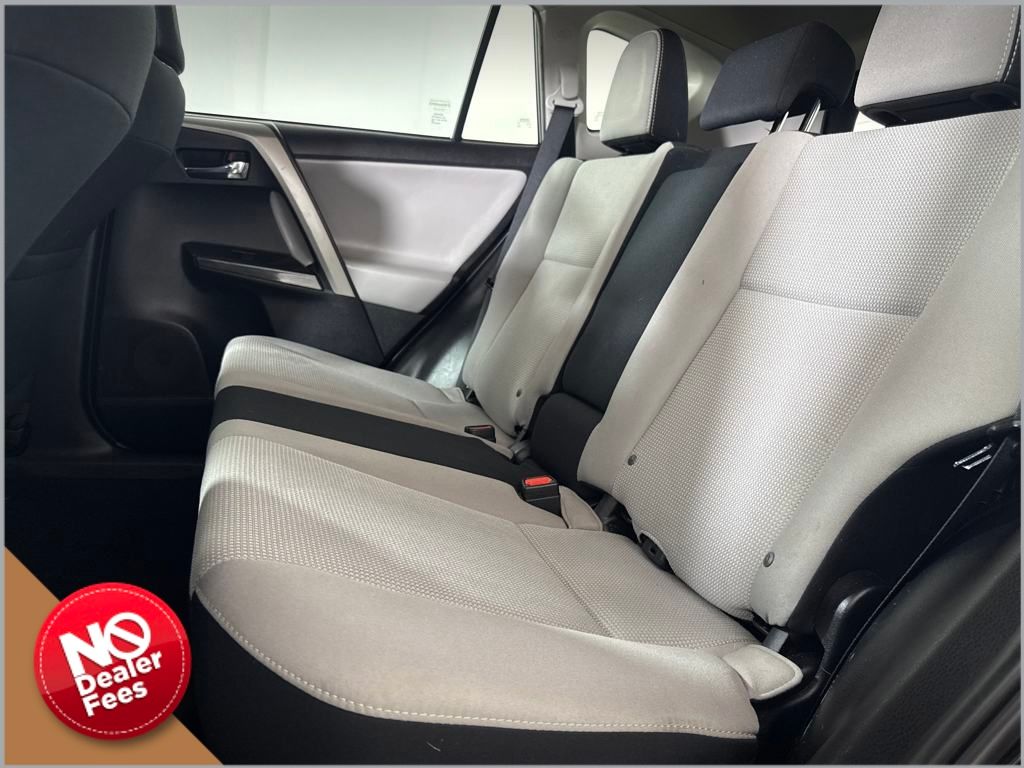 2018 Toyota RAV4 Adventure photo 6