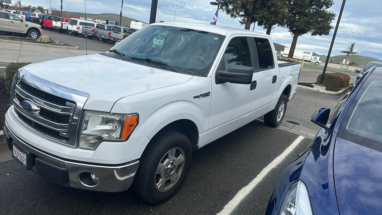2014 Ford F-150 XLT's photo