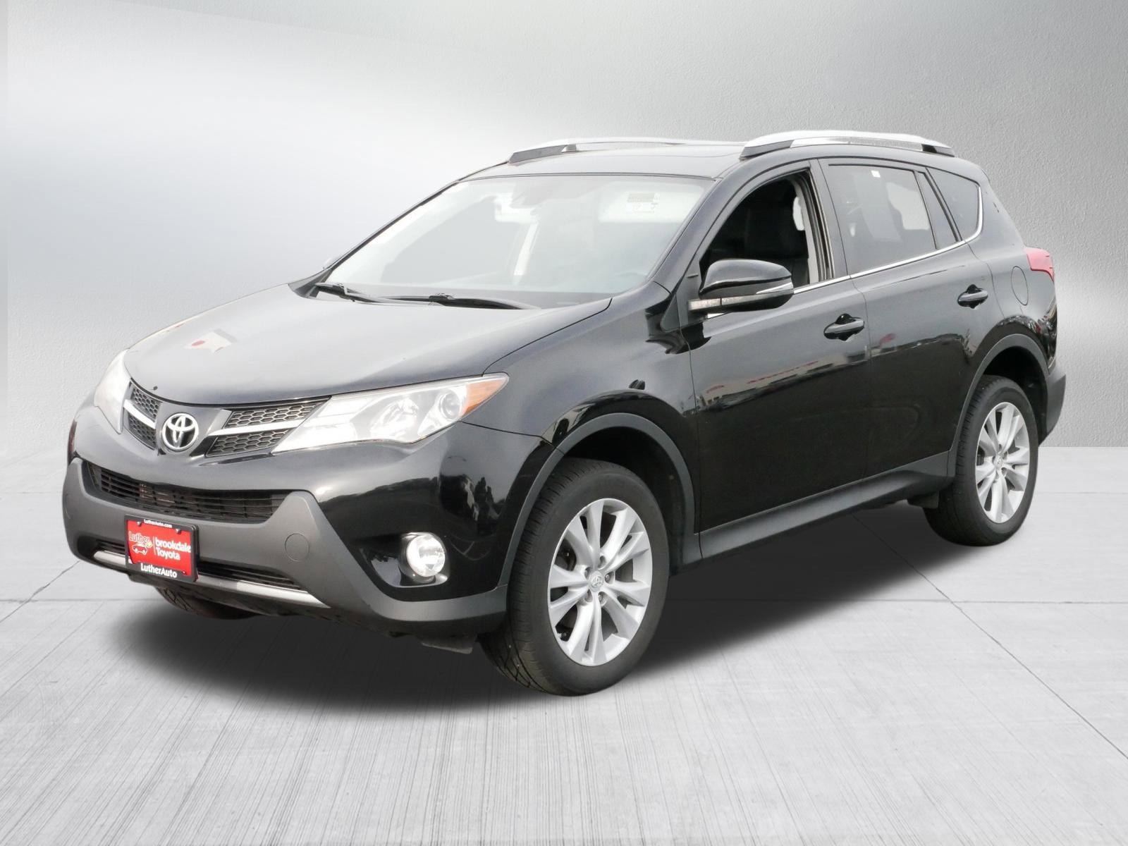 2014 Toyota RAV4 Limited photo 3
