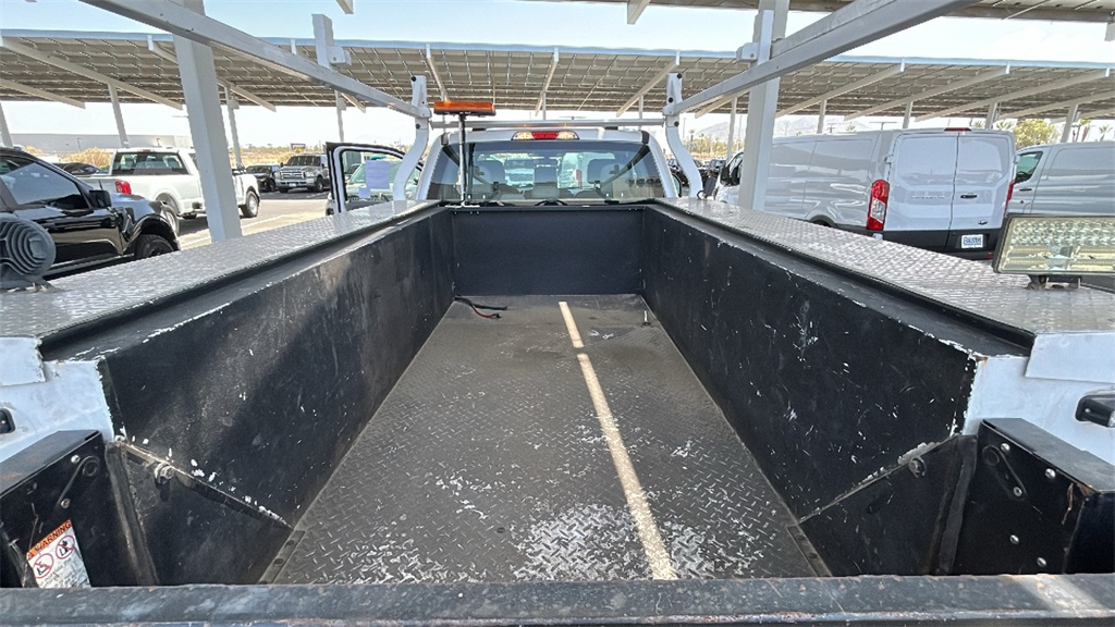 2021 Ford F-350 photo 22