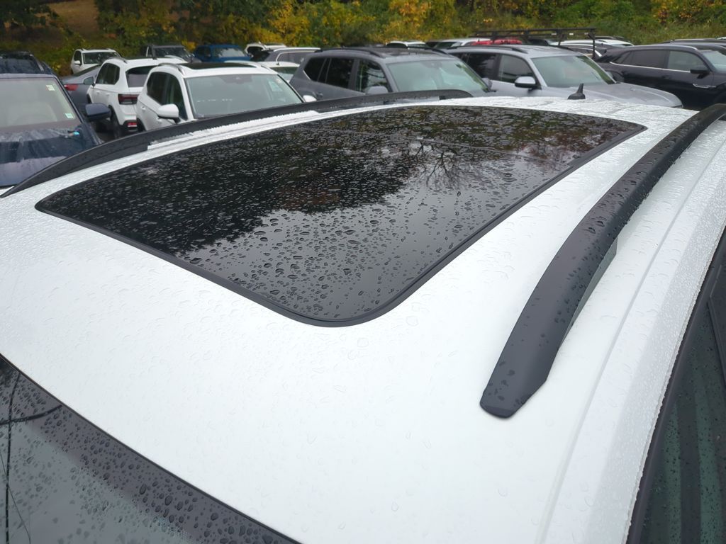 2022 Volkswagen Atlas V6 SE Technology photo 3