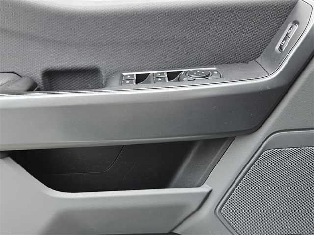 2023 Ford F-150 XLT photo 28