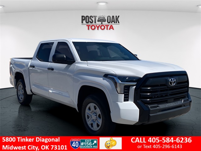 2025 Toyota Tundra SR CrewMax photo 2