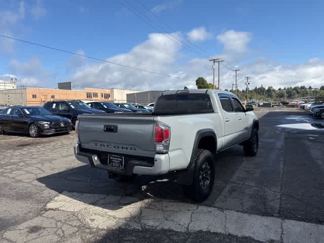 2020 Toyota Tacoma TRD photo 5