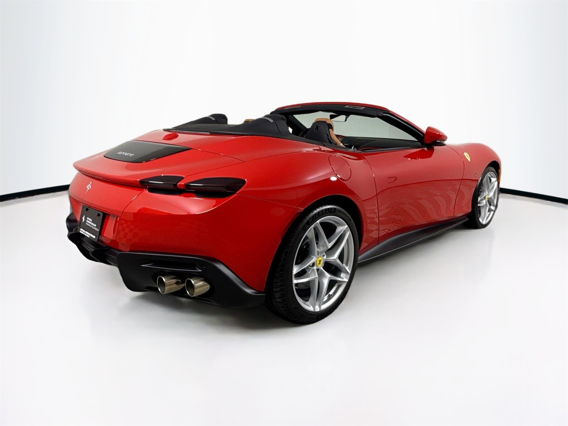 2024 Ferrari Roma Base photo 7