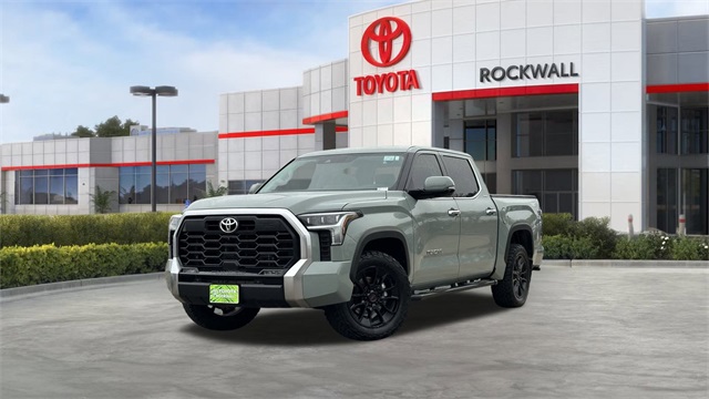 2023 Toyota Tundra Limited's photo