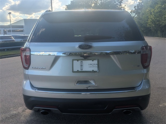 2018 Ford Explorer Limited photo 4