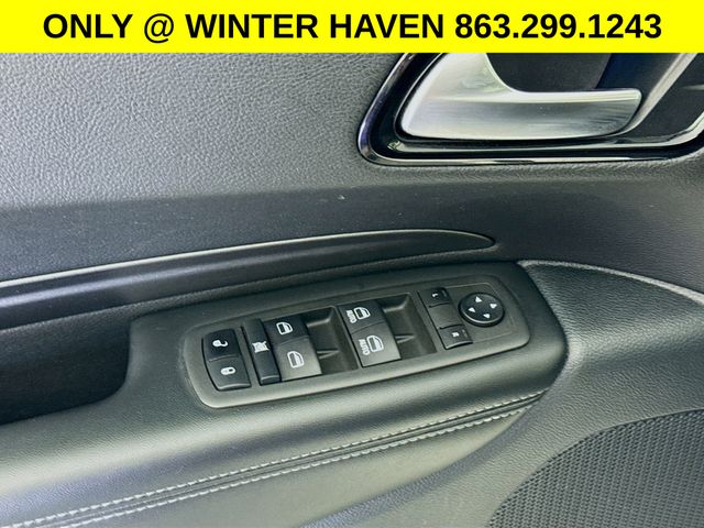 2022 Dodge Durango SXT photo 14