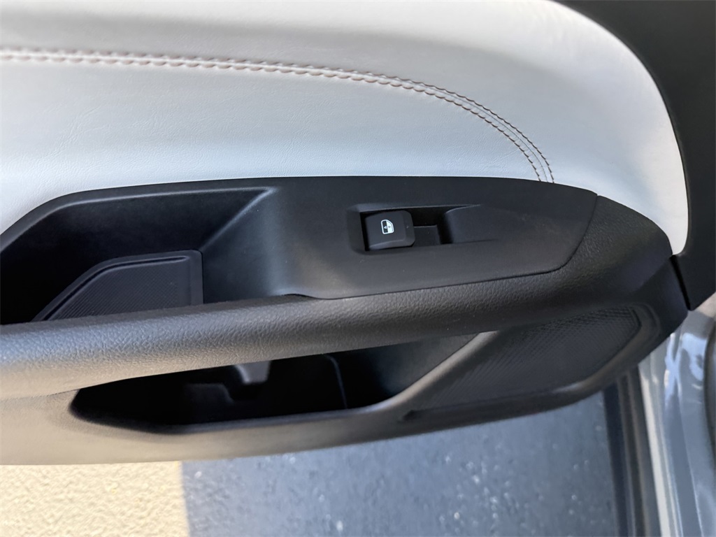 2022 Jeep Compass Limited photo 26