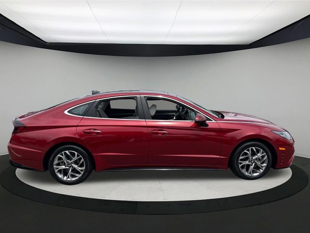 2023 Hyundai Sonata SEL photo 3