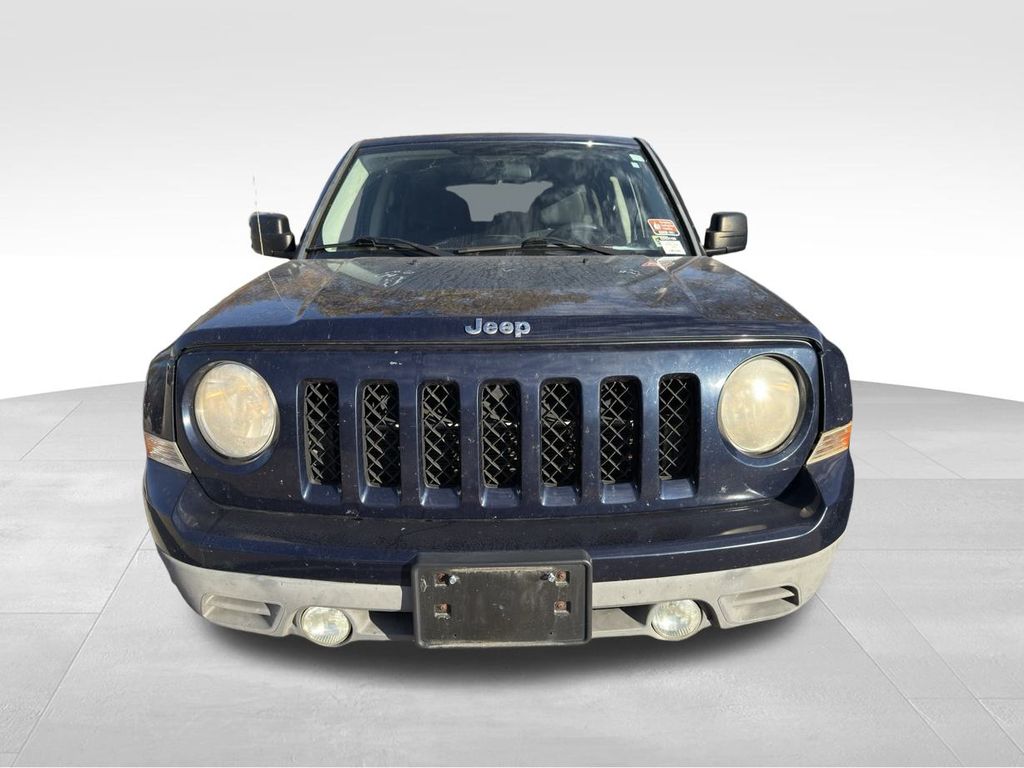 2014 Jeep Patriot Sport photo 3