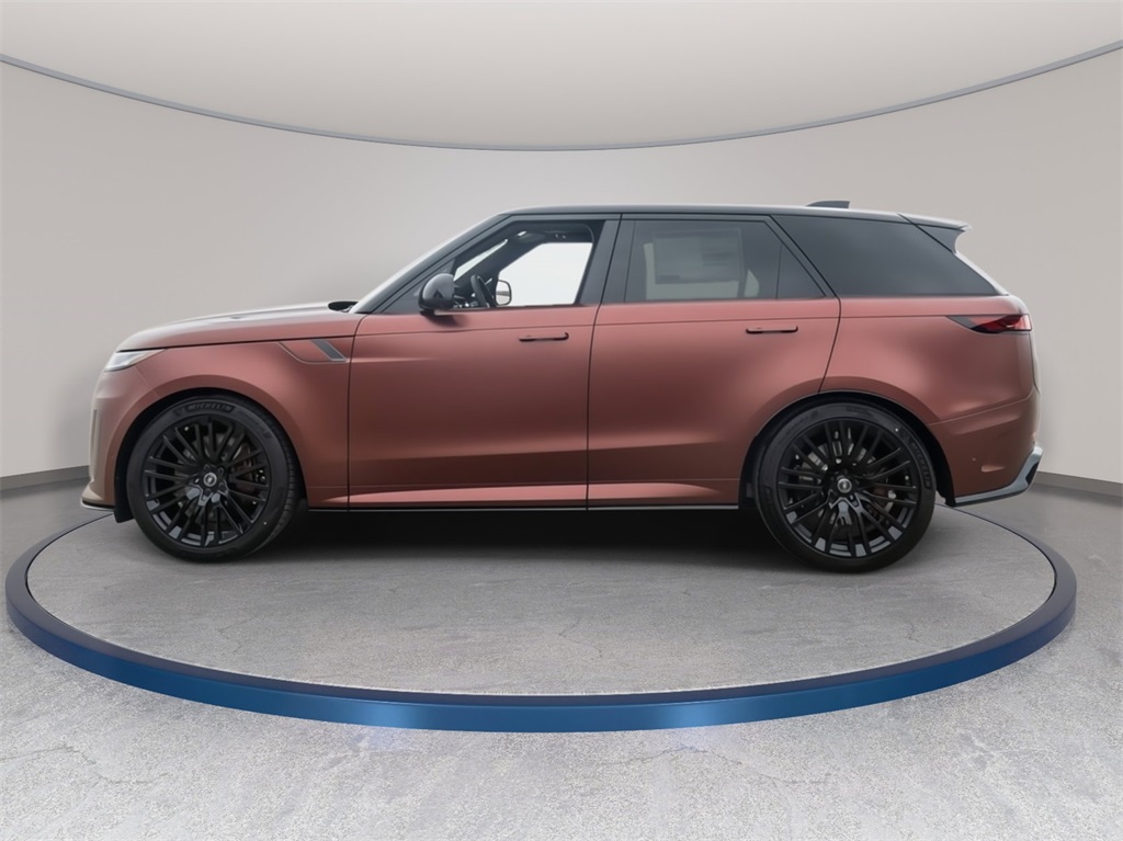 2025 Land Rover Range Rover Sport photo 2