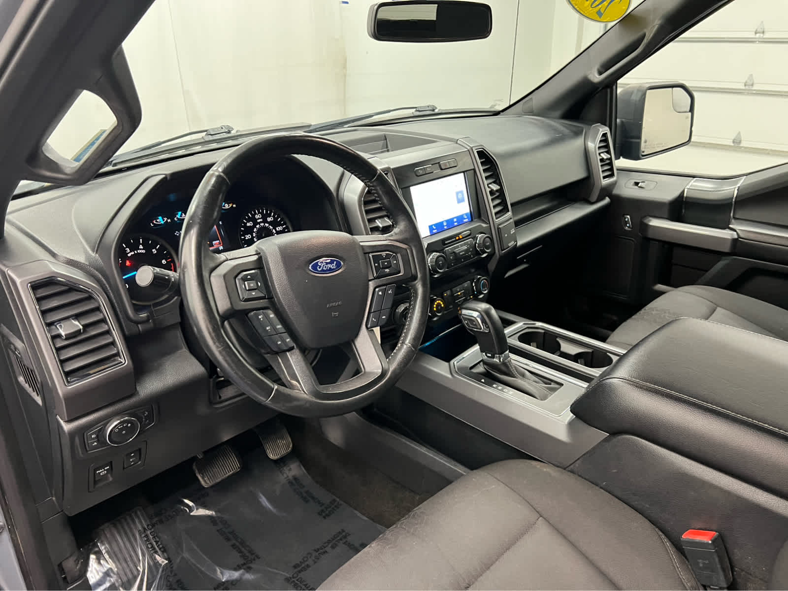 2020 Ford F-150 XLT photo 15