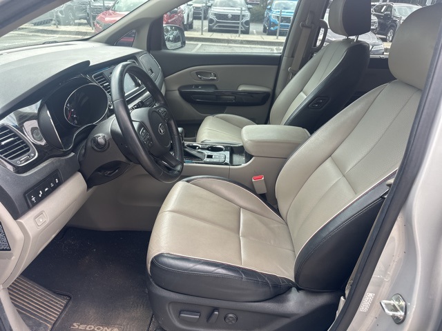 2021 Kia Sedona EX photo 7